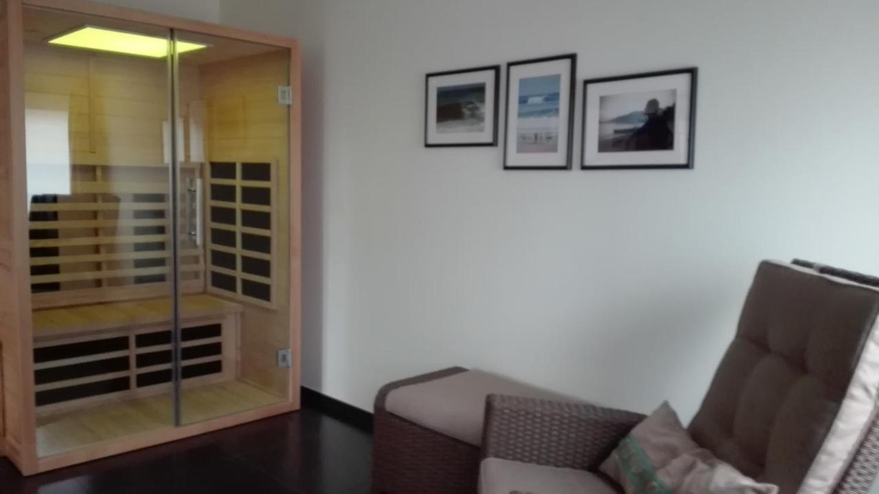 B&B De Laak Bilzen Bagian luar foto